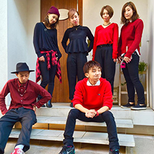 ファッションテーマ
“ 赤×黒 ”